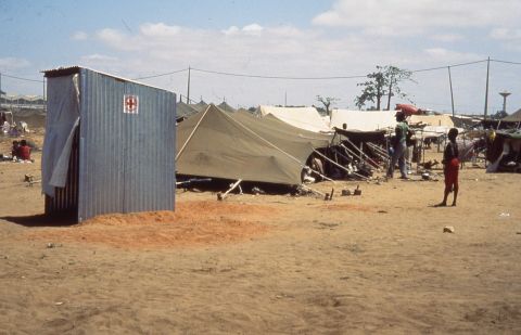 Refugees from Caxito were relocated to Luanda as part of this program. 