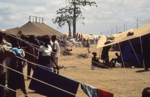 Refugees from Caxito were relocated to Luanda as part of this program. 