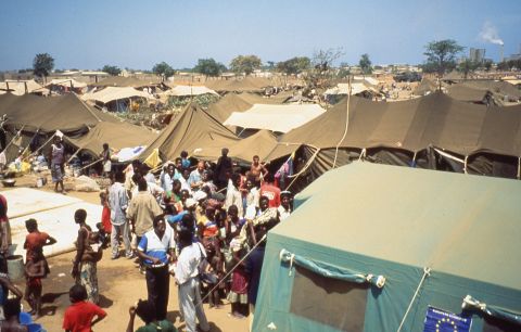 Refugees from Caxito were relocated to Luanda as part of this program. 